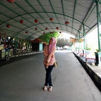 Yuni Yuni