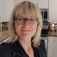 Marianne Vandelinde