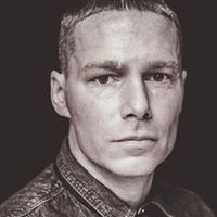 Simon Davis