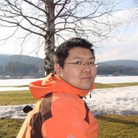 Liang Zheng