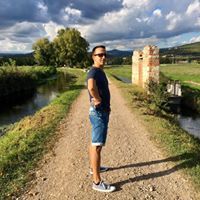 Иван Иванов