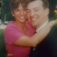 Shawn M Aucutt