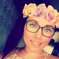 Rebecca  Rutherford &#x1faf6;&#x1f3fd;