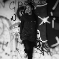 Никол Михова