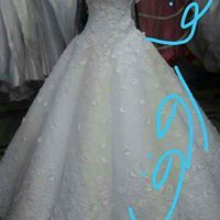 مصمم بدل زفاف