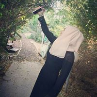 Hanêên Yãghmøûr