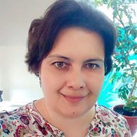 Юля Варлакова