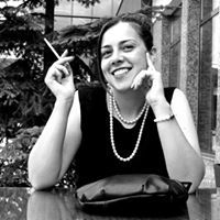 Гери Молова