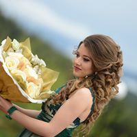 Джени Гарова