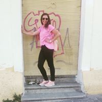 Ozlem Mehmet