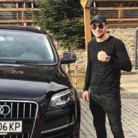 Виктор Иванов