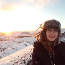 Elli (Kindig Blog)