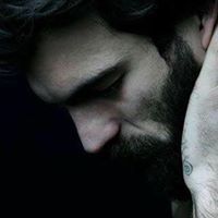 وسام الطائي