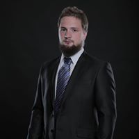 Антон Андреев