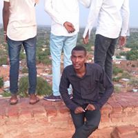 عبدالحفيظ ادم