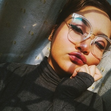 Gladys Sulistiono