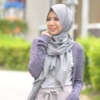 Yulia Elis