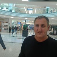 ازاد الداوودي