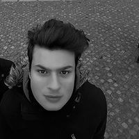 Στέλιος Λεωνίδης