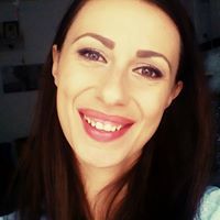 Ася Николова