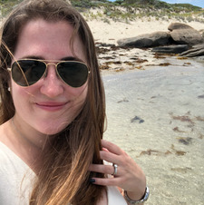 Hannah the Emotional Support Editor