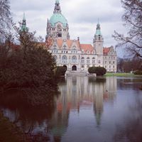 اسامة سجاده