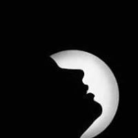 قارورة مكسورة