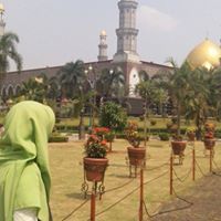 Aih Rohmawatii