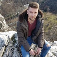 Петър Николов