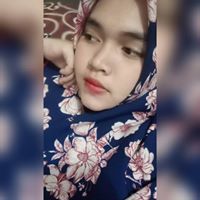 Qania Sari