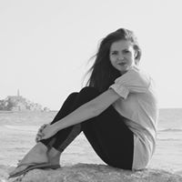 Аня Левинсон