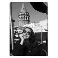 Elif Özcan