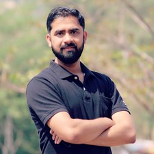 Vivek K.  Trivedi