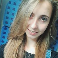 Мони Василева