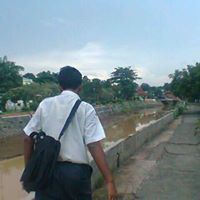 Ilham Manfi