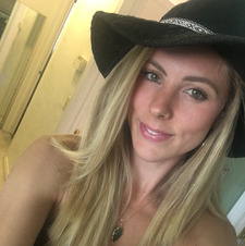 Amelia clay 