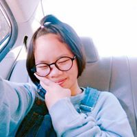 ชื่อ เฟิร์ส