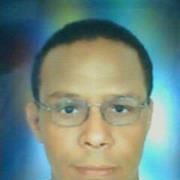 أيمن أبو مصطفى