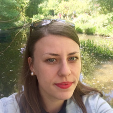 Bára Šustrová