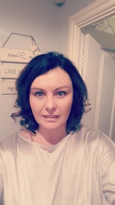 Sarah - Vanilla Twist Reads