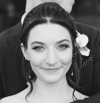 Emily Grace (2,451 books)