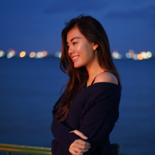 Julia Lim