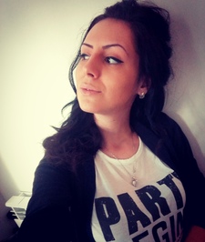 Йоана Николова