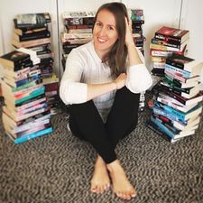 Hayley (meet_me_at_the_library)