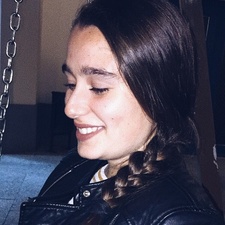 Sara C.