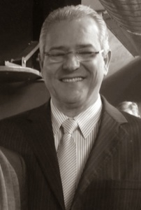 Manuel Llaguno