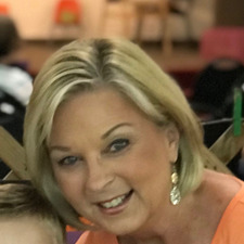 Claire King