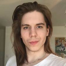 André