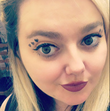 Sophie Narey (Bookreview- aholic) 