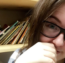 Erin (_everysecondbook)